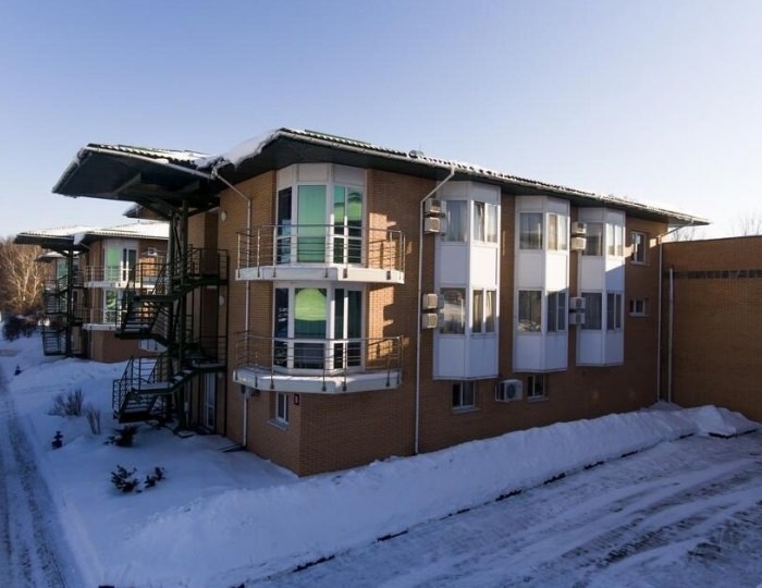 Контакты - Отель «Яхт-клуб Новый берег» Контакты - Отель «Яхт-клуб Новый берег»